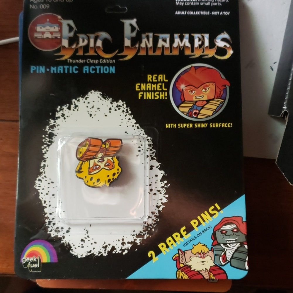 Thunder cats pin